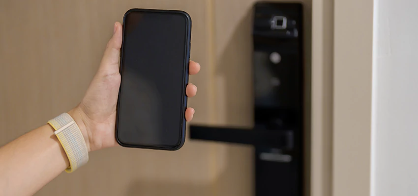 Keypad Wifi Locks Repair And Installation in Tustin, CA