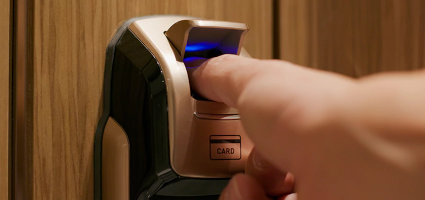 Locksmith Company For Window Lock Installation in Tustin, California